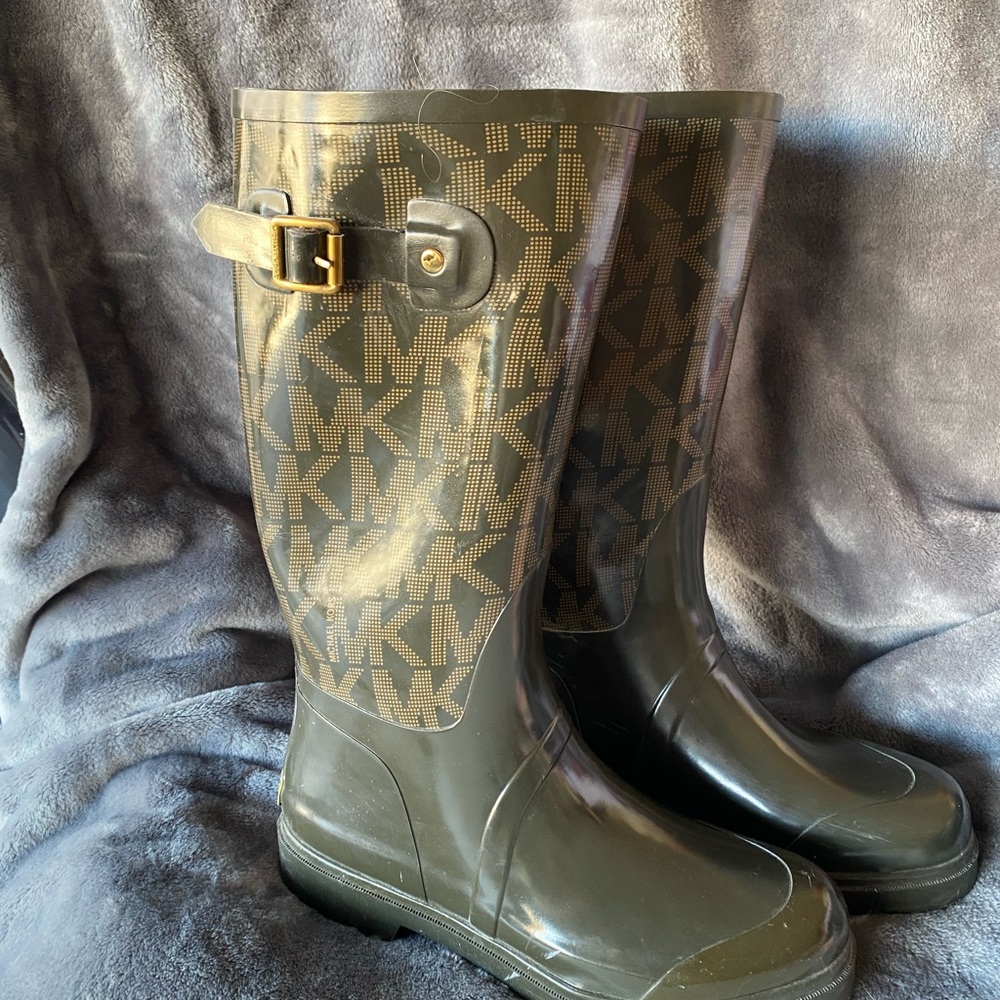Michael Kors Green Patterned Rain Boots